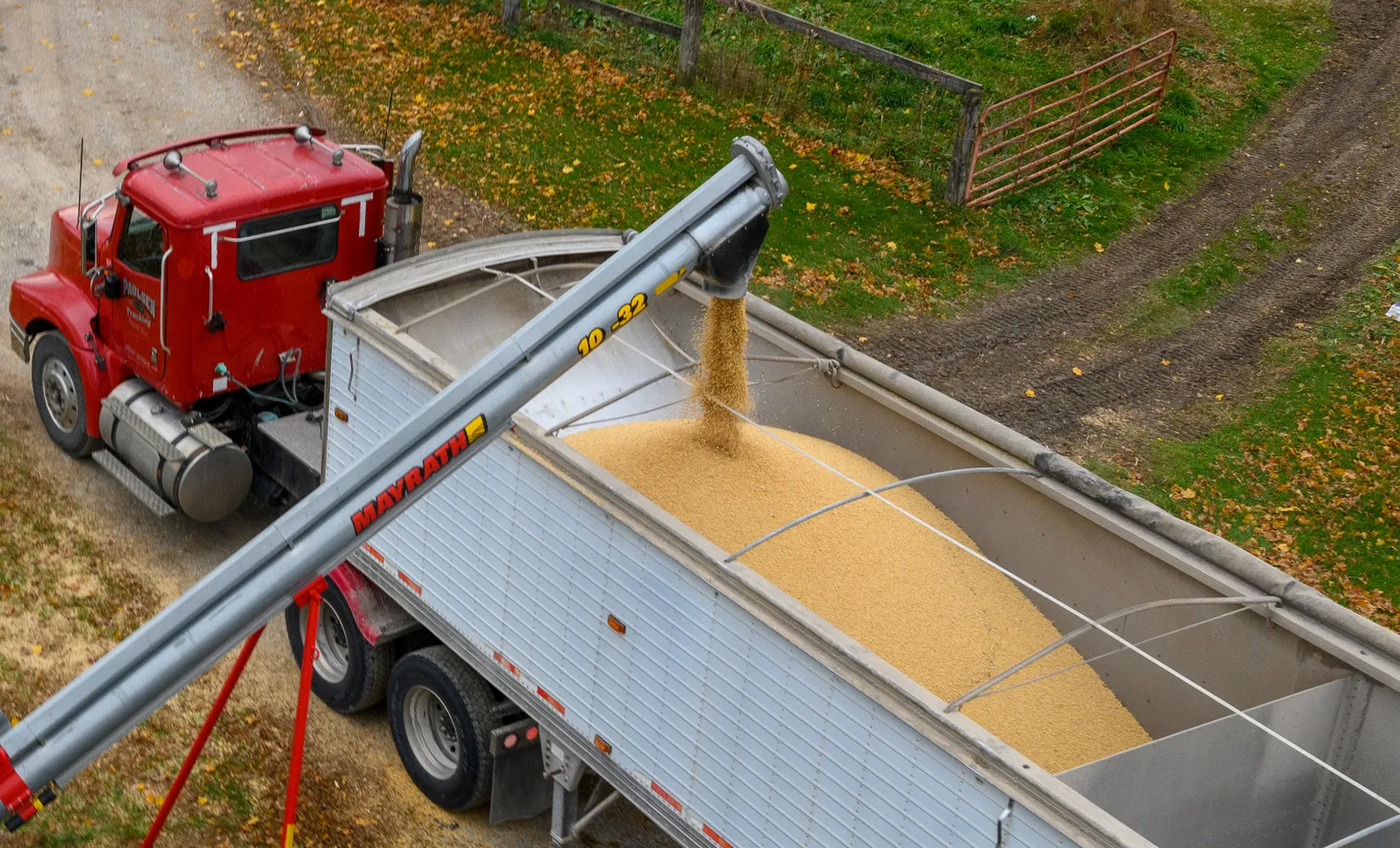 Grain truck